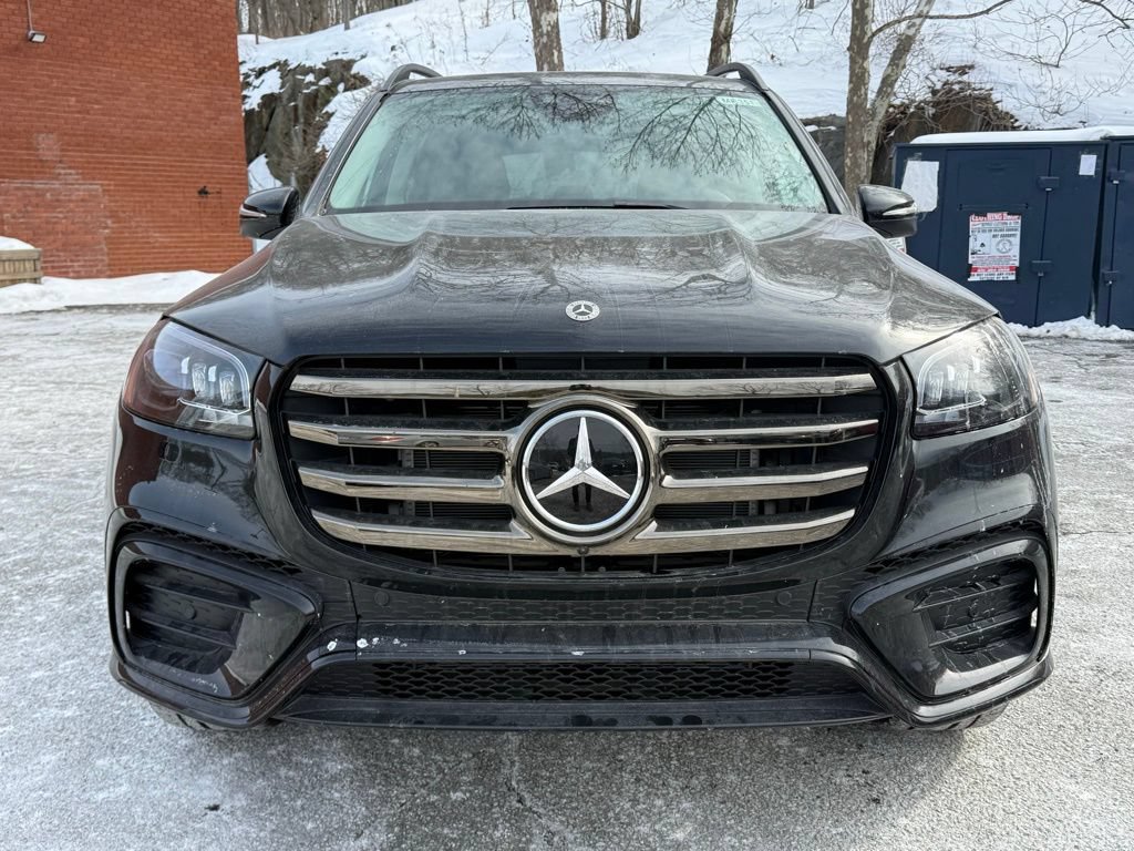 New 2025 Mercedes-Benz GLS 450 4MATIC image 2