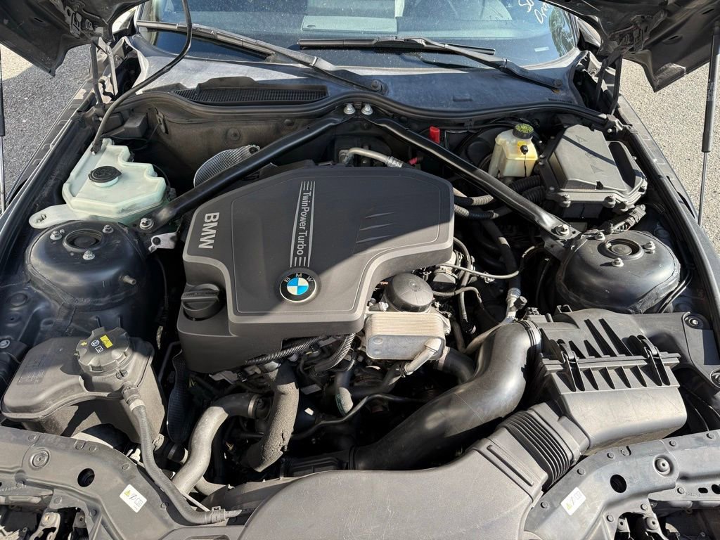 Used 2015 BMW Z4 sDrive28i image 14