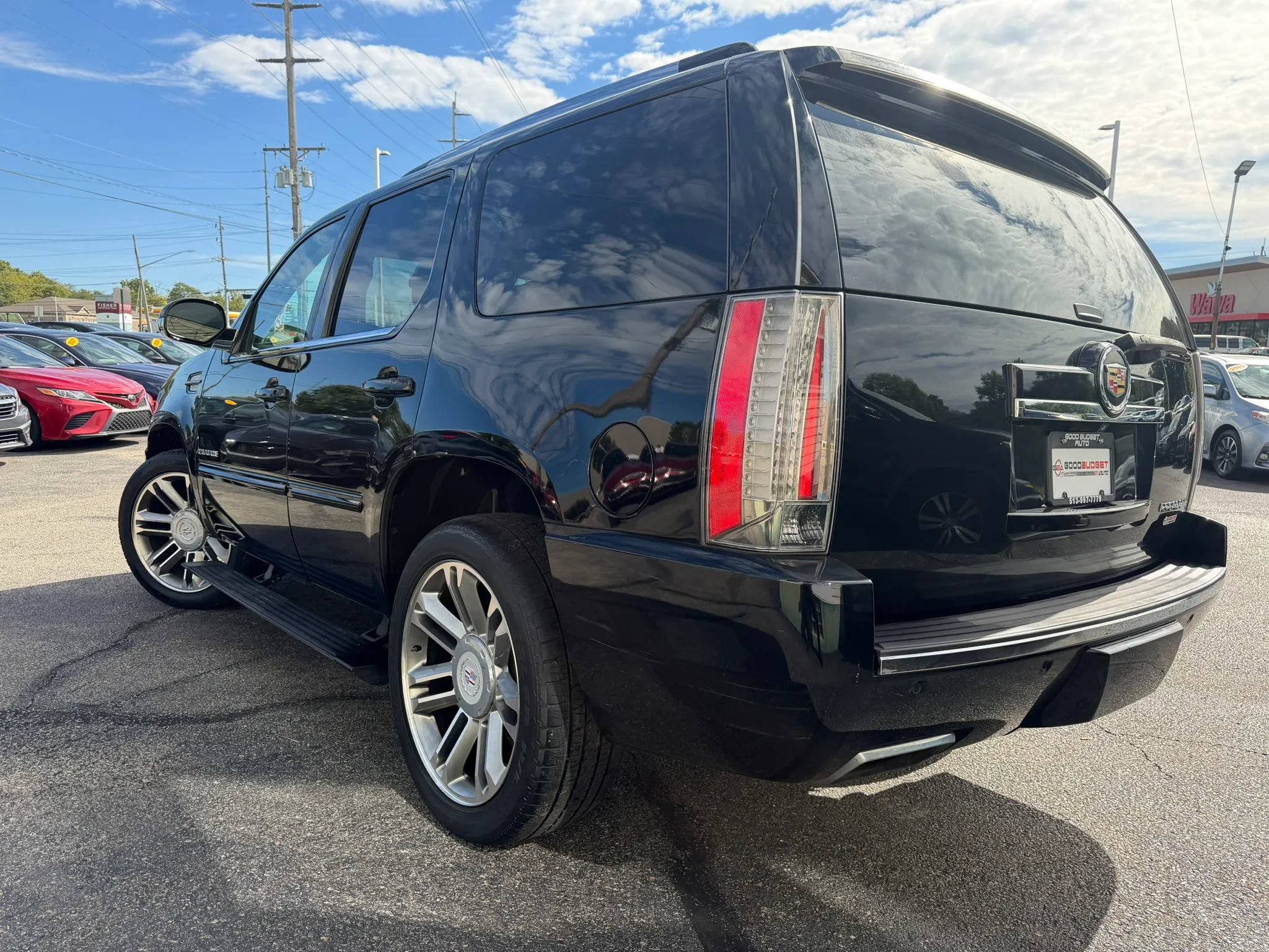 Used 2014 Cadillac Escalade Premium AWD/4WD image 10