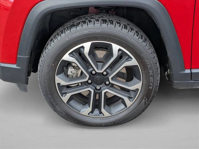 Used 2023 Jeep Compass Limited image 9