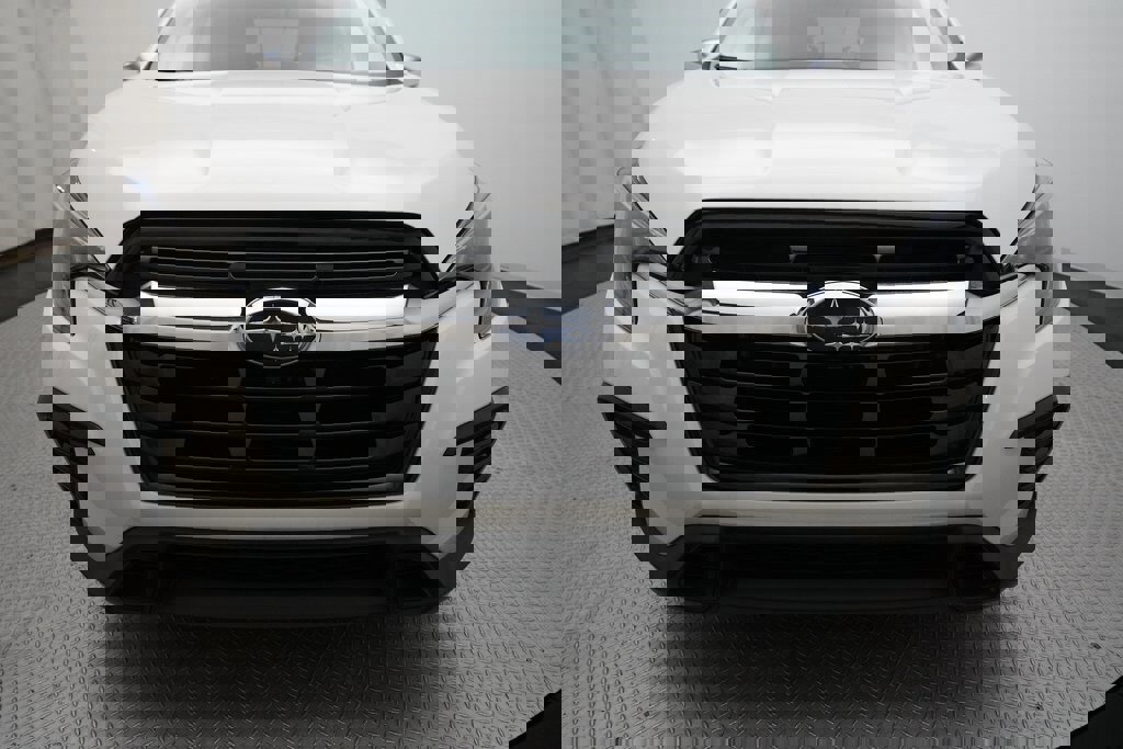 Certified 2023 Subaru Ascent Limited w/ Technology Package image 23