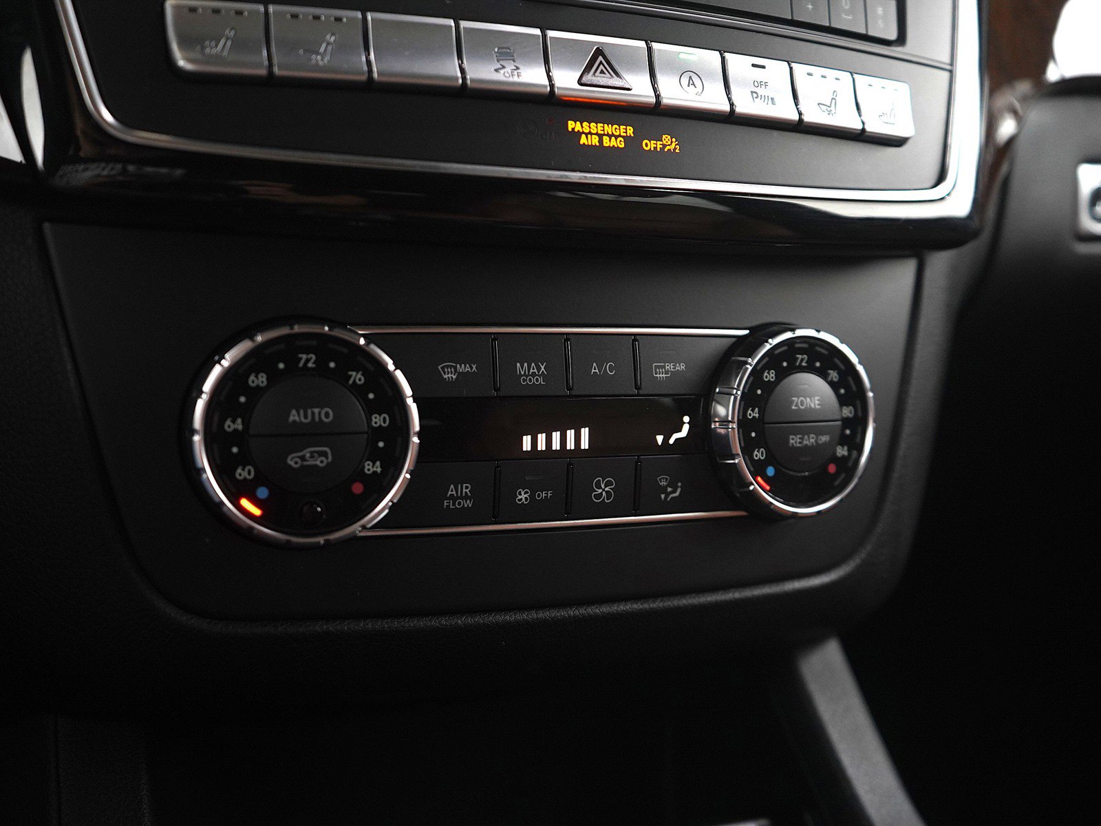 Used 2018 Mercedes-Benz GLS 550 4MATIC image 26