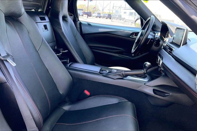 Used 2016 MAZDA MX-5 Miata Grand Touring RWD image 7