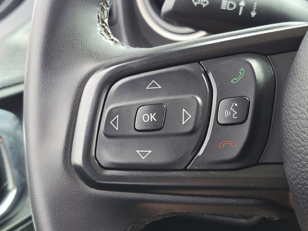 Used 2023 Jeep Wrangler Unlimited w/ 8.4" Radio Group AWD/4WD image 32