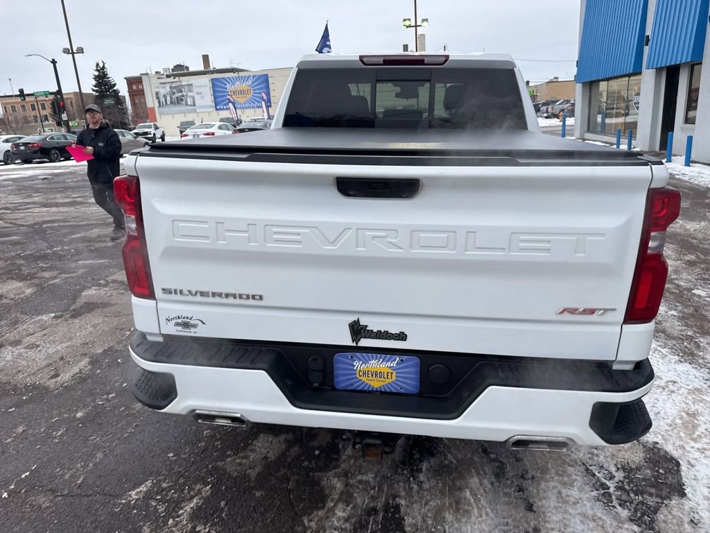 Used 2023 Chevrolet Silverado 1500 RST w/ Convenience Package II image 10