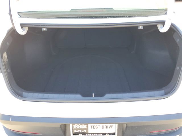 Certified 2025 Kia K4 EX image 9