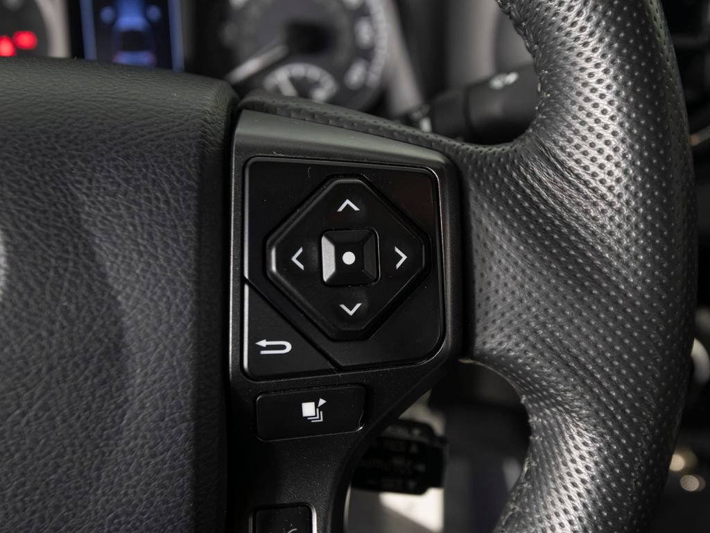 Used 2018 Toyota Tacoma TRD Pro AWD/4WD image 20