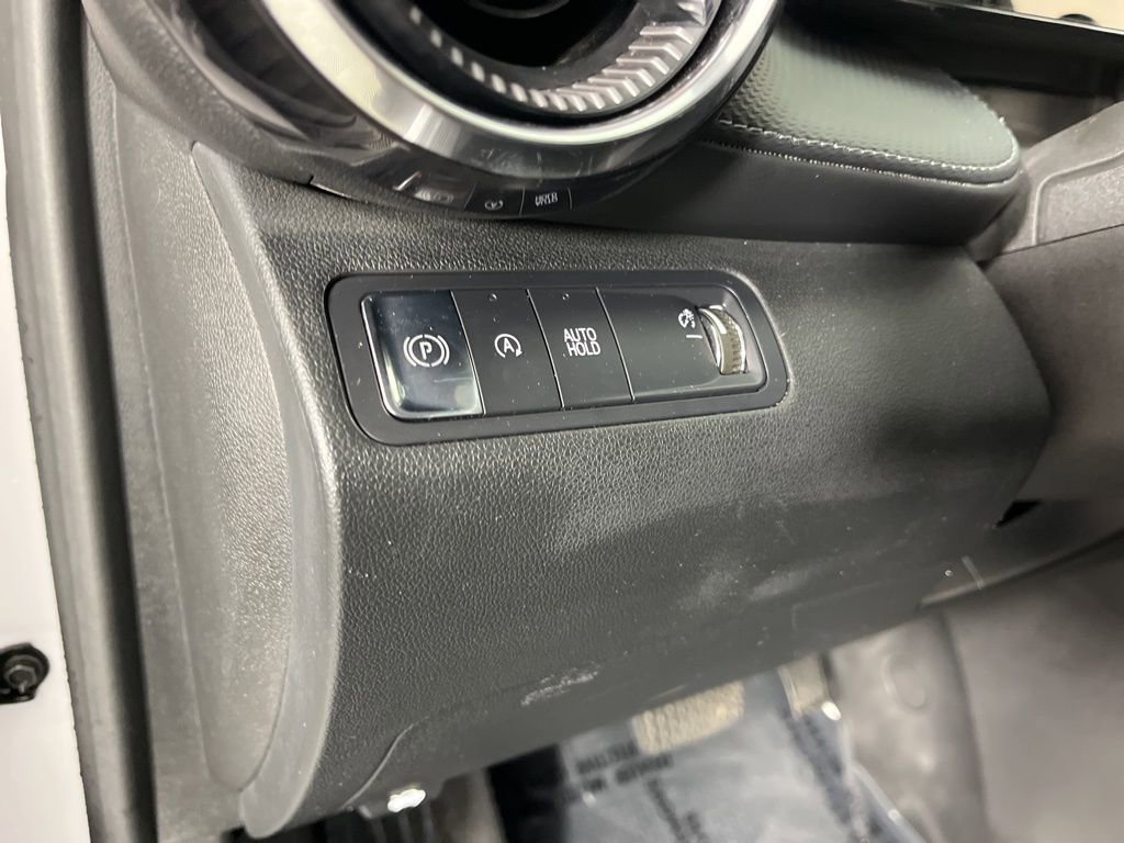 Used 2025 Chevrolet Equinox LT FWD image 25