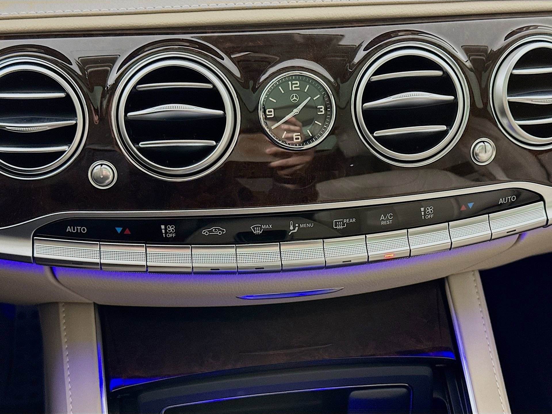 Used 2020 Mercedes-Benz S 560 Sedan image 17
