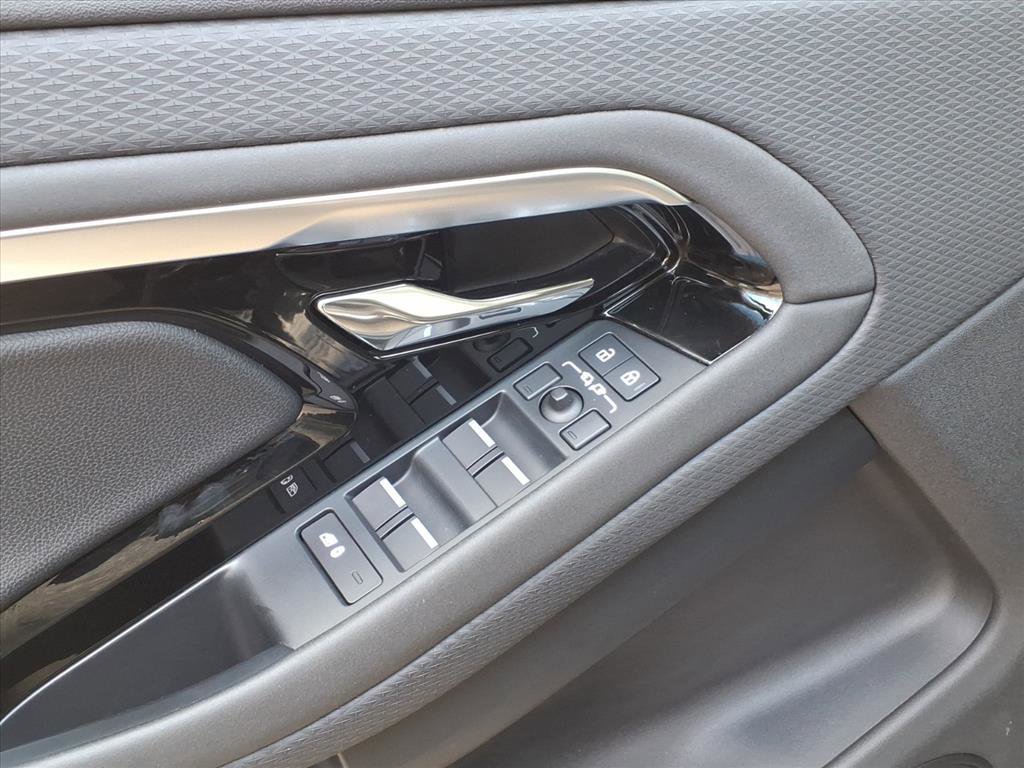 Certified 2023 Land Rover Range Rover Evoque S image 10