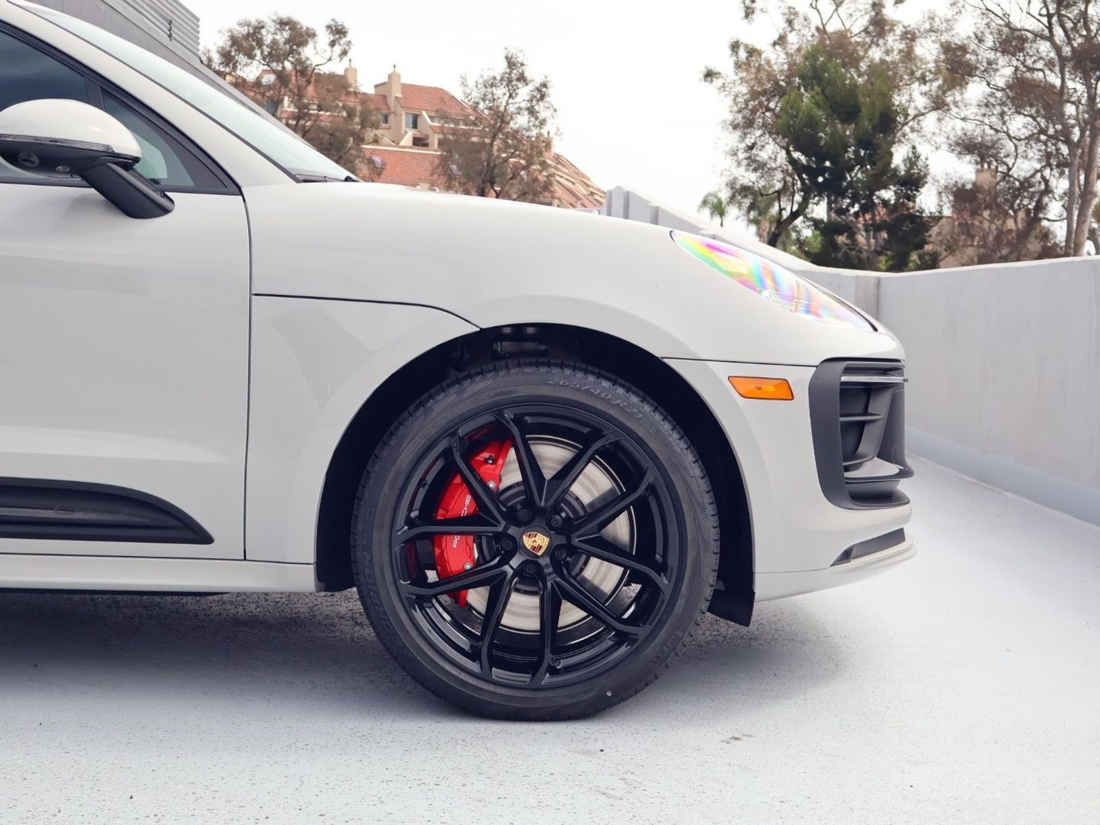 New 2026 Porsche Macan GTS AWD/4WD image 11