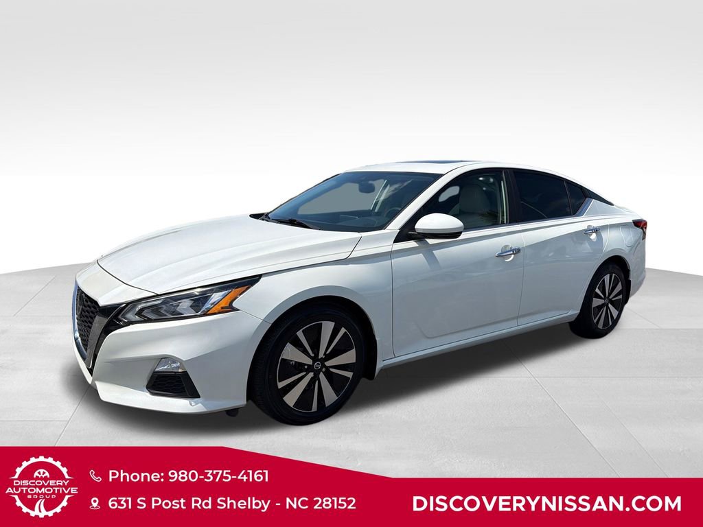 Certified 2021 Nissan Altima 2.5 SV w/ SV Premium Package