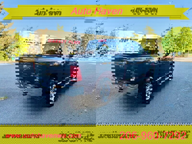 Used 2018 RAM 1500 ST w/ SXT Appearance Group image 5