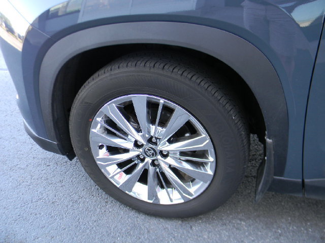 Used 2024 Toyota Grand Highlander AWD image 9
