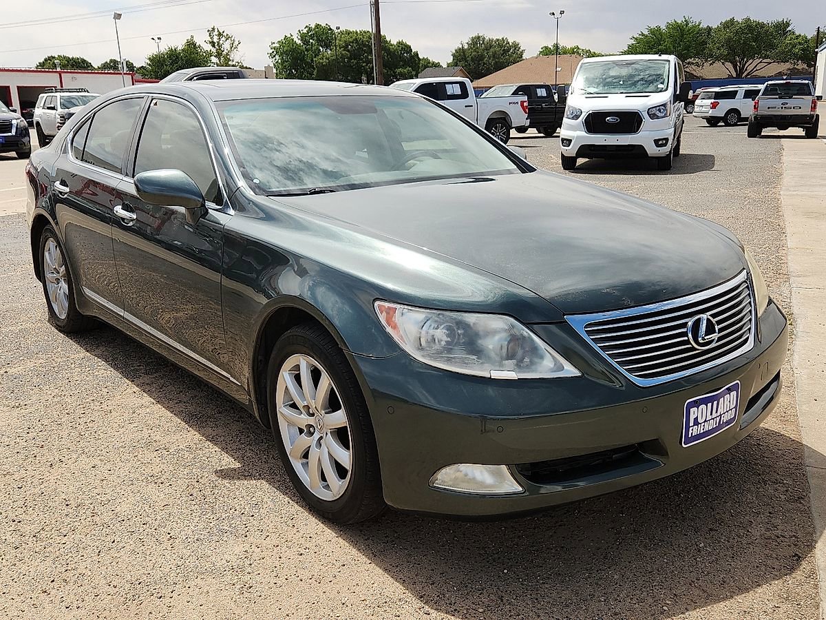 Used 2007 Lexus LS 460 RWD image 4