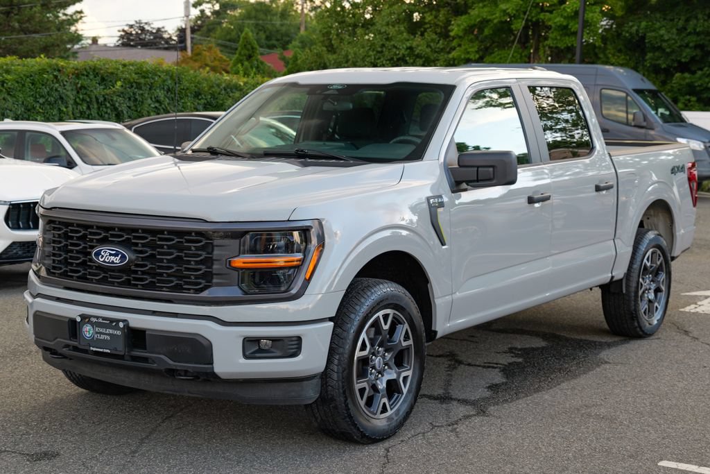 Used 2024 Ford F150 STX AWD/4WD image 3