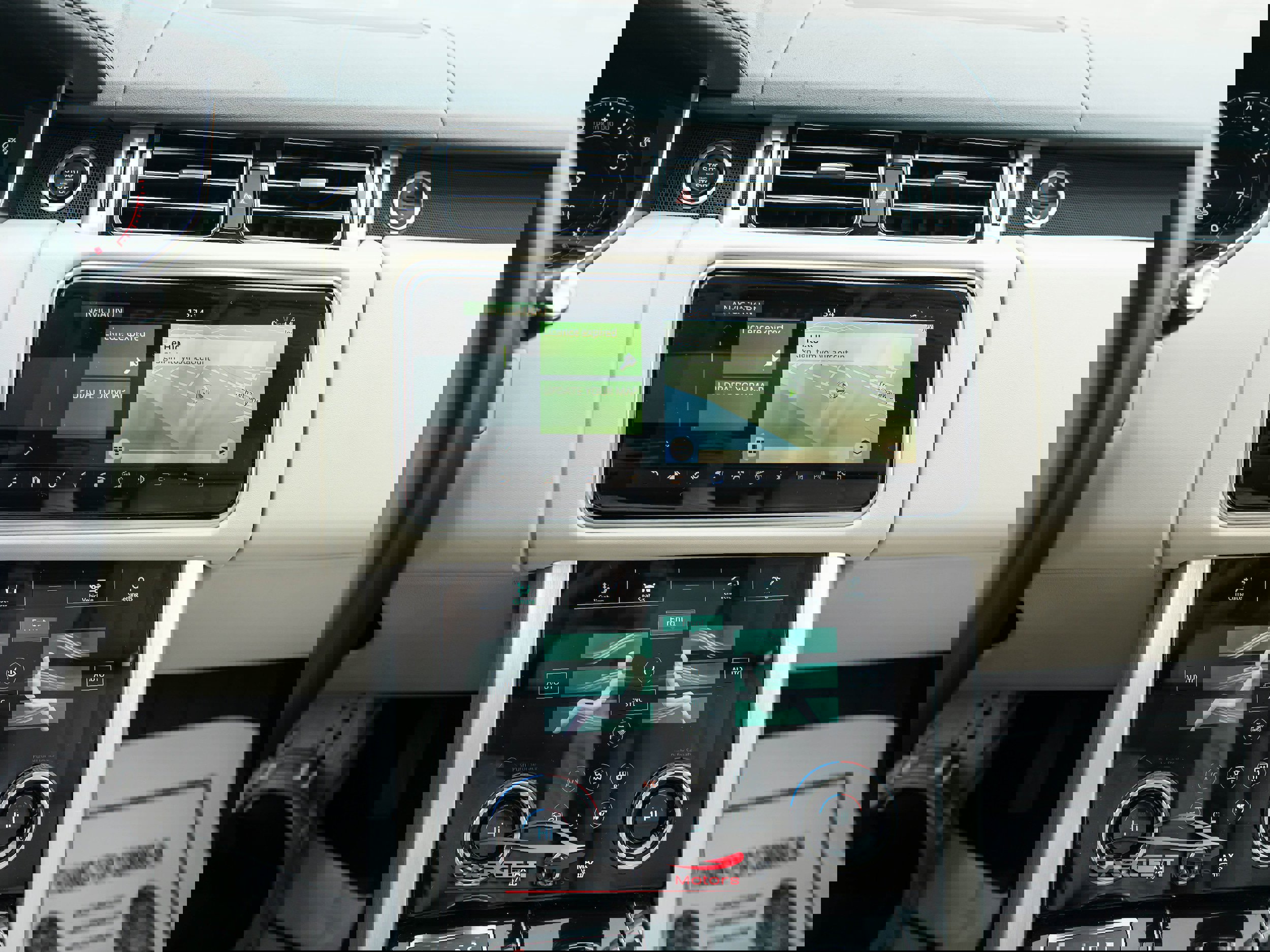 Used 2020 Land Rover Range Rover Long Wheelbase HSE image 33