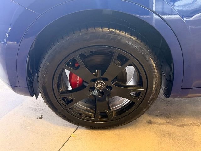 Used 2022 Maserati Levante GT image 18