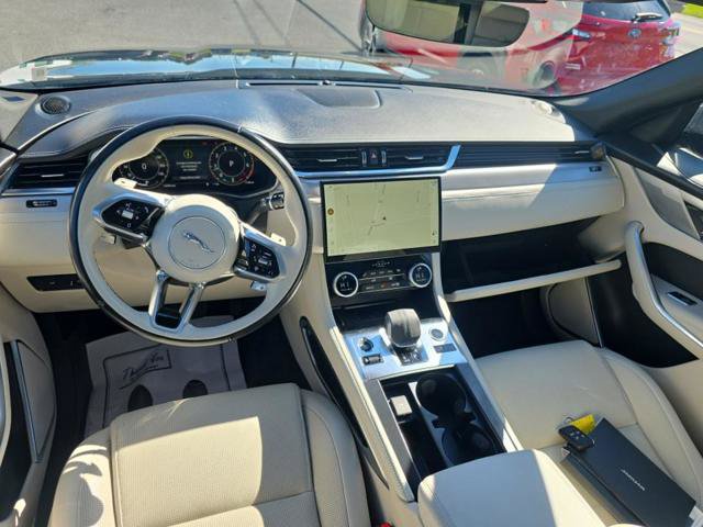 Used 2024 Jaguar F-PACE R-Dynamic S AWD/4WD image 3