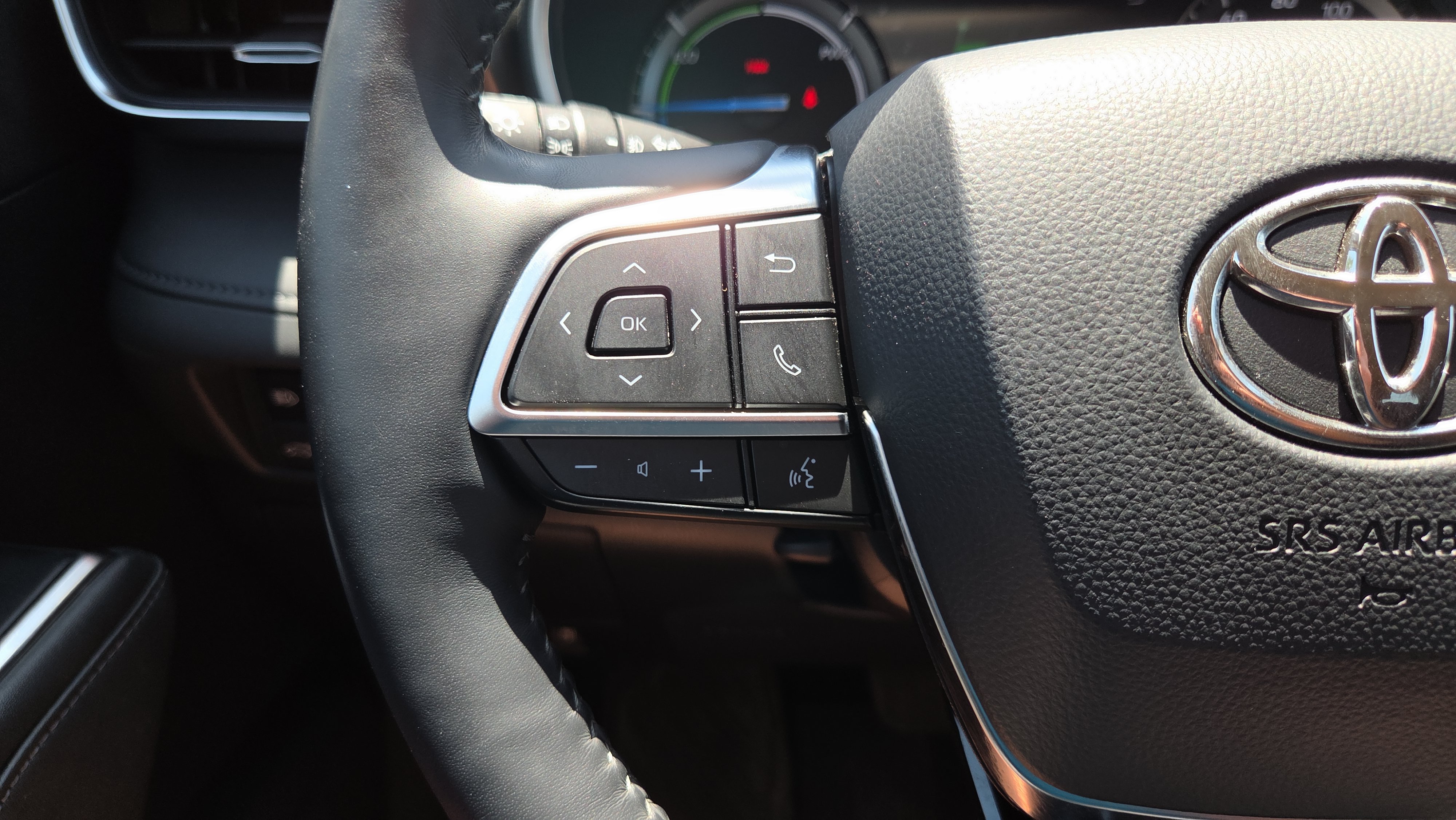 Certified 2021 Toyota Highlander Limited AWD/4WD image 27
