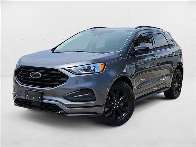 Used 2022 Ford Edge SE w/ Black Appearance Package