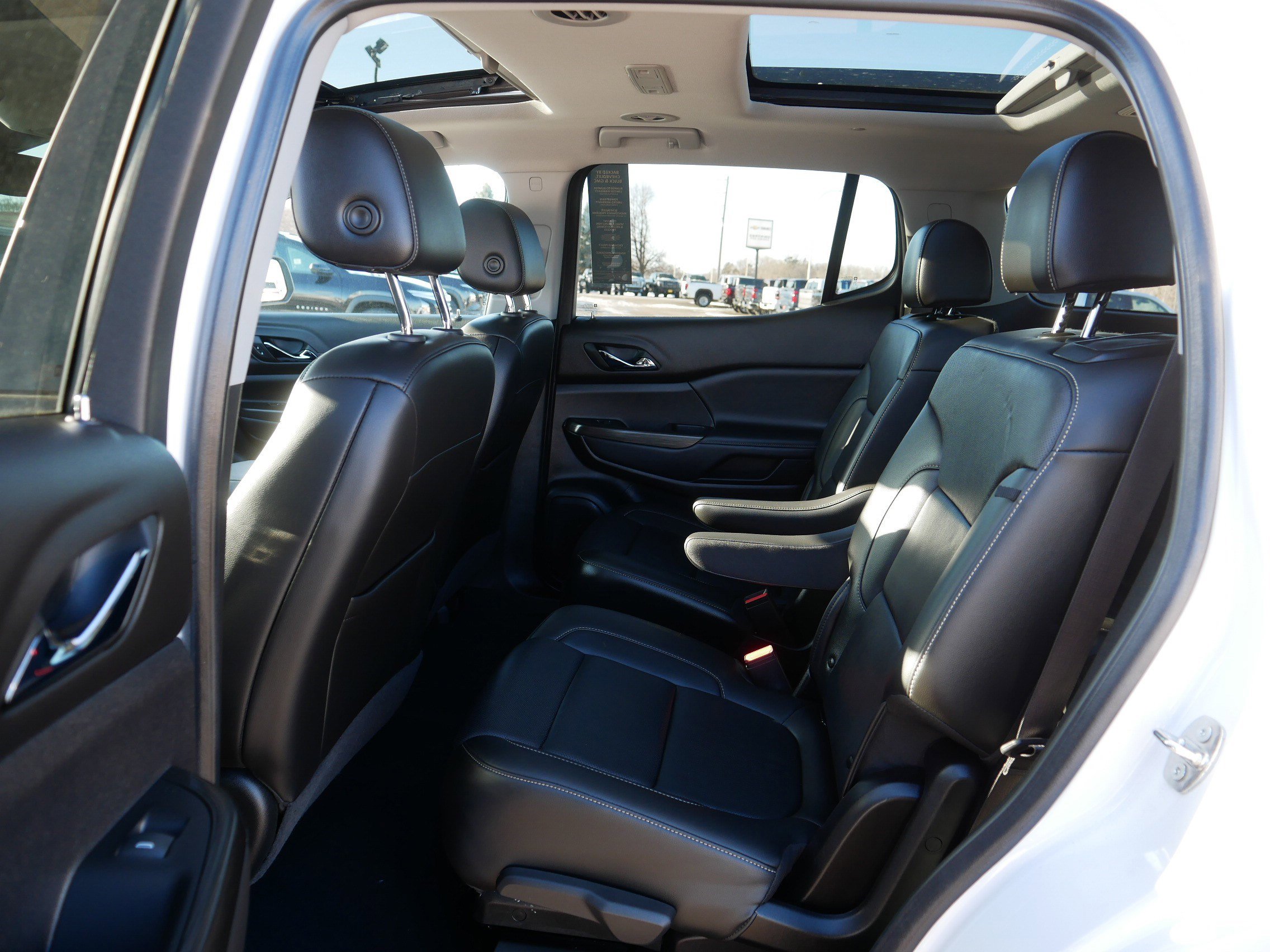 Certified 2023 GMC Acadia SLT w/ Elevation Edition image 35