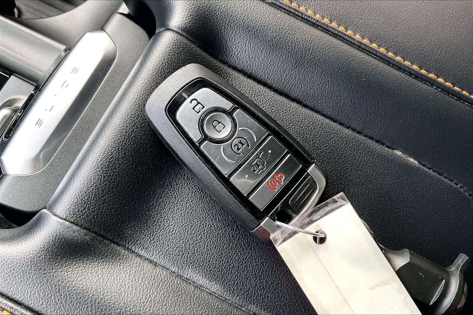 Used 2025 Ford Expedition Tremor AWD/4WD image 14