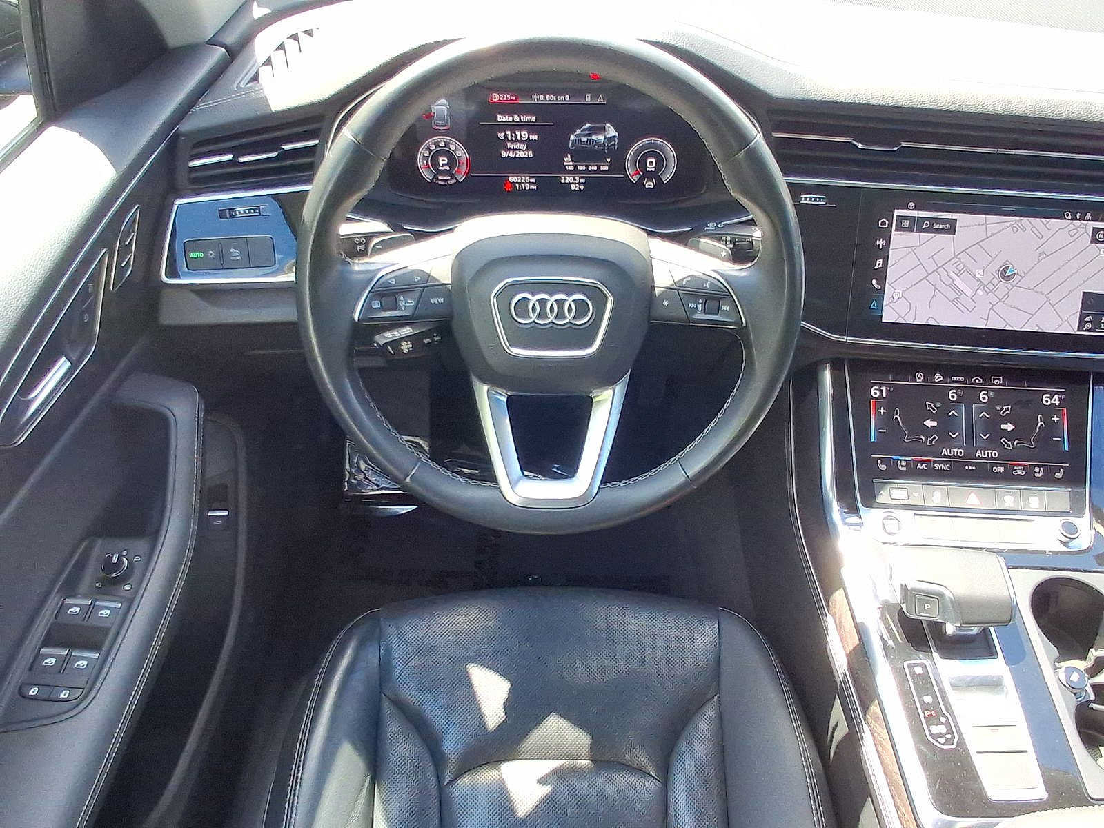 Used 2023 Audi Q8 Premium Plus AWD/4WD image 27