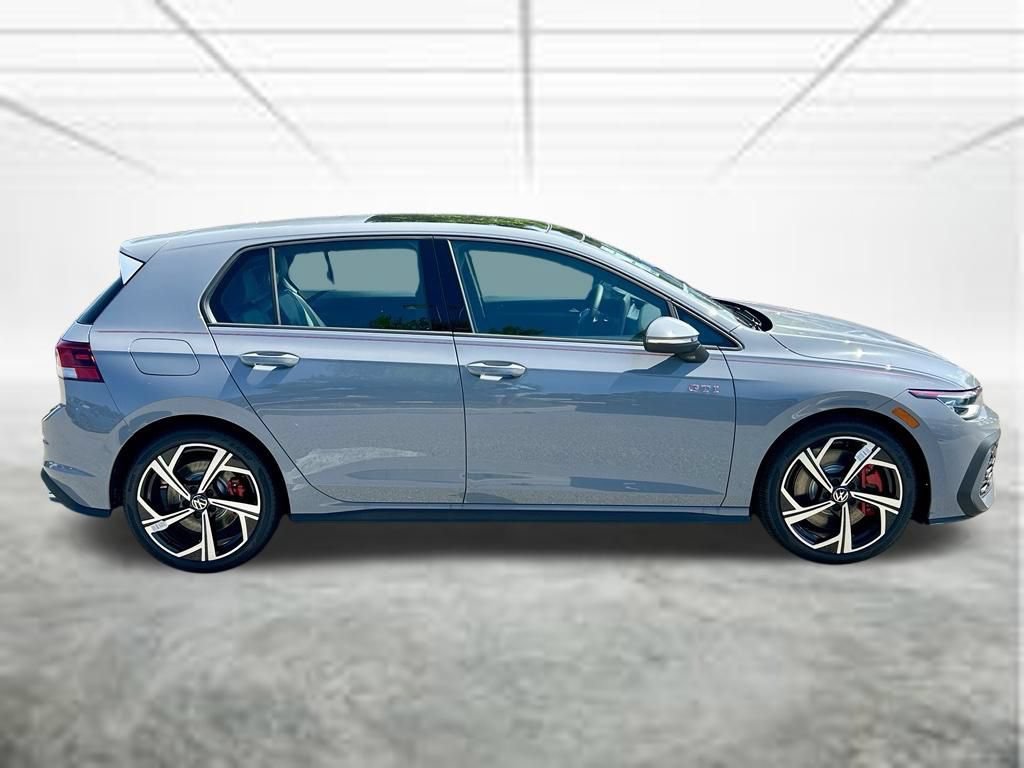 New 2026 Volkswagen GTI SE FWD image 4
