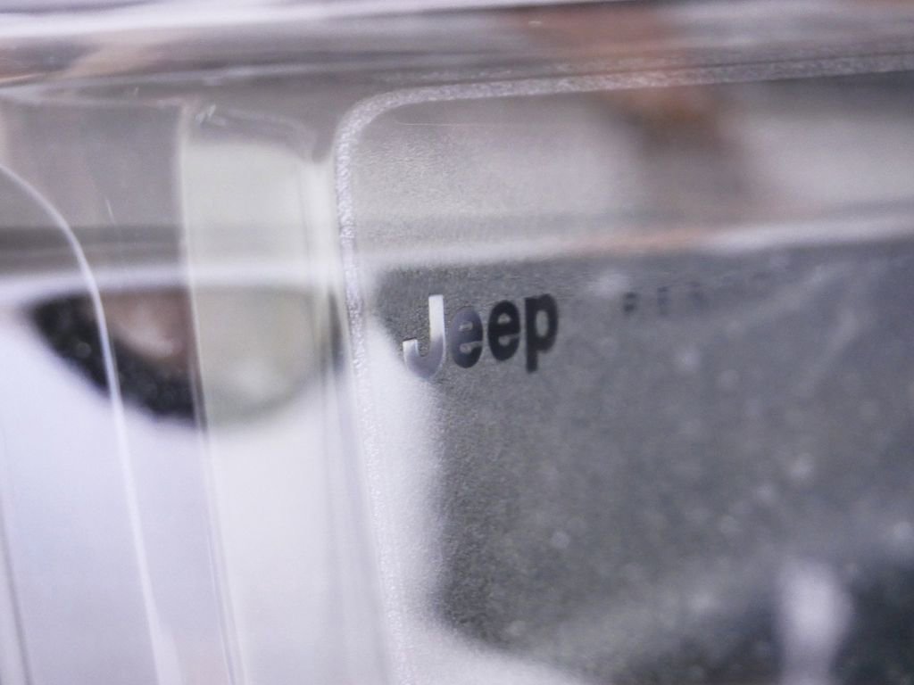 Certified 2024 Jeep Grand Cherokee Altitude image 21