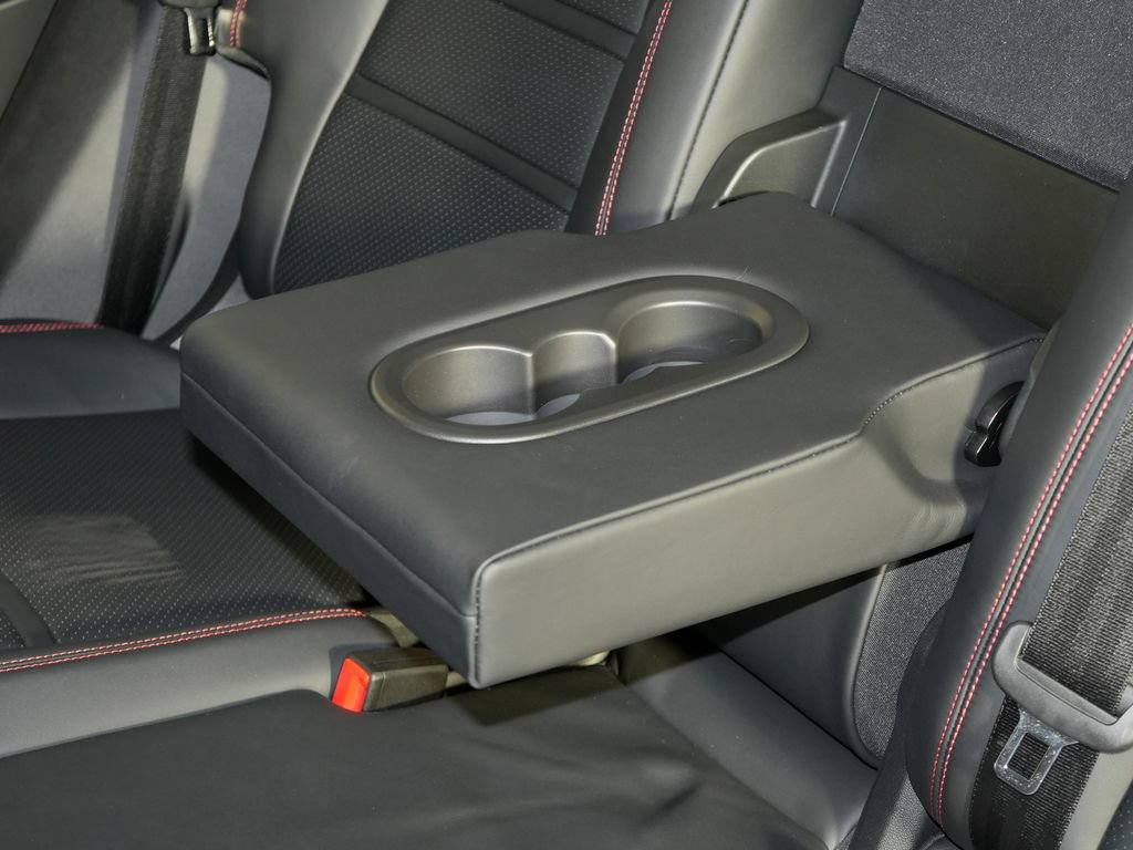 New 2026 Porsche Cayenne GTS AWD/4WD image 37