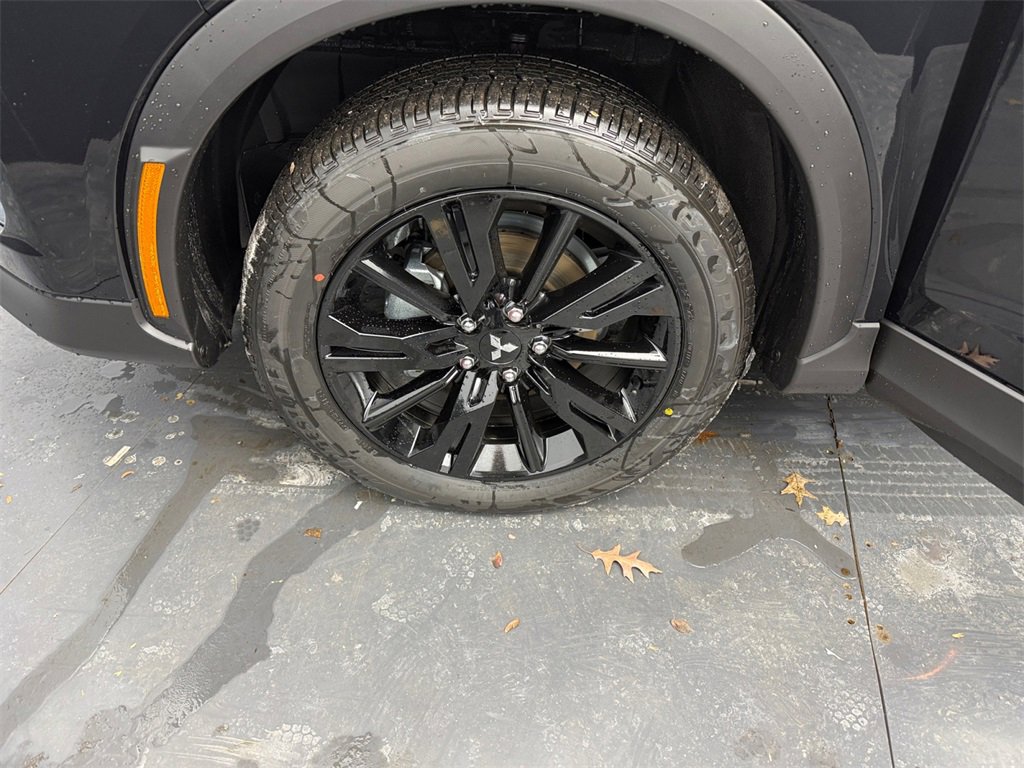 New 2026 Mitsubishi Eclipse Cross LE image 36