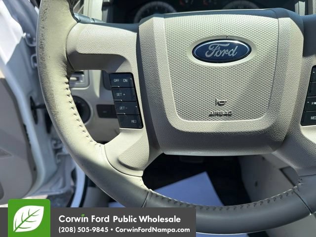 Used 2009 Ford Escape XLT FWD image 16