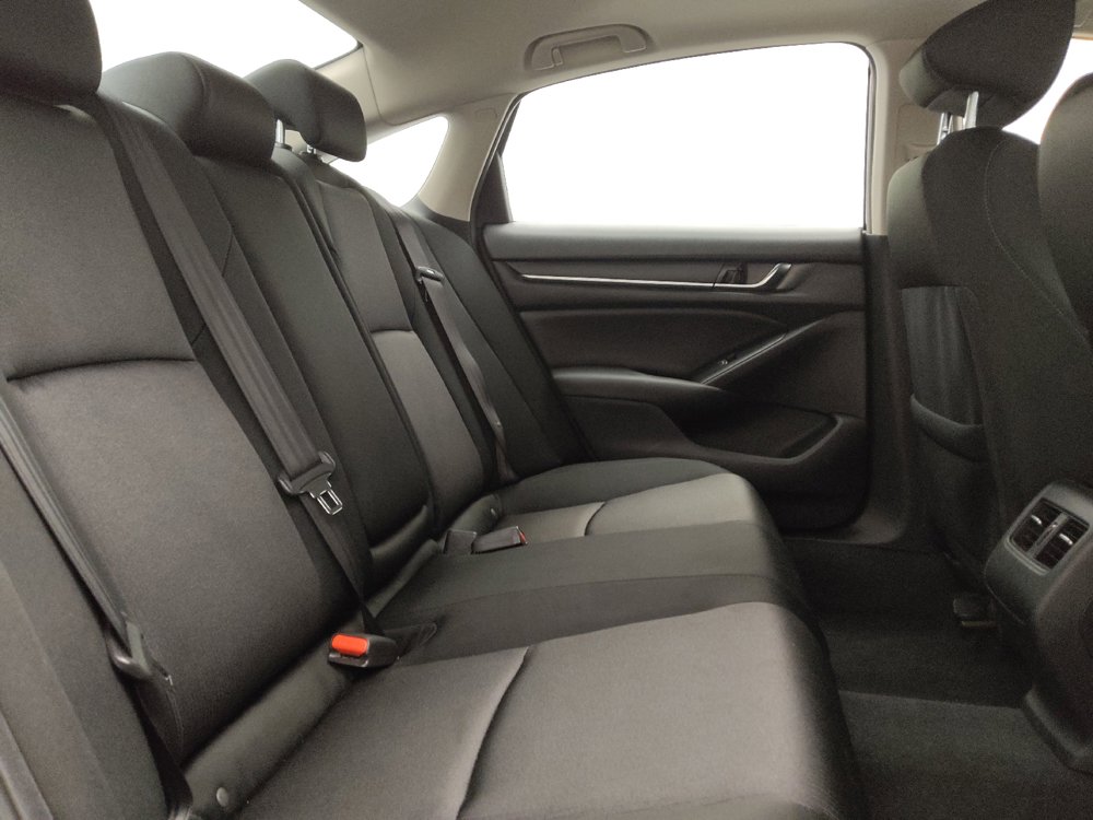 Used 2020 Honda Accord EX image 19