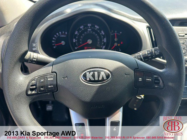 Used 2013 Kia Sportage LX AWD/4WD image 23