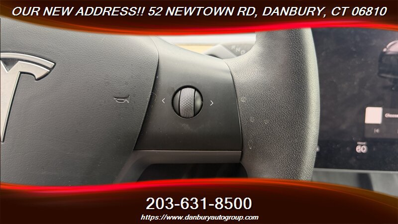 Used 2023 Tesla Model Y 2WD image 16