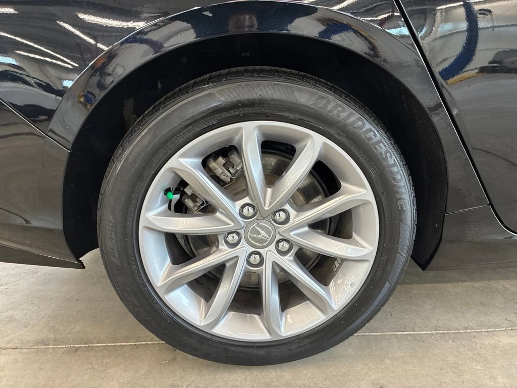 Used 2023 Acura TLX FWD image 14