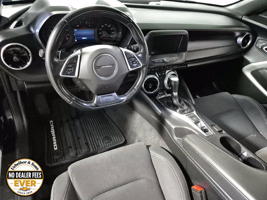 Used 2020 Chevrolet Camaro LT RWD image 10