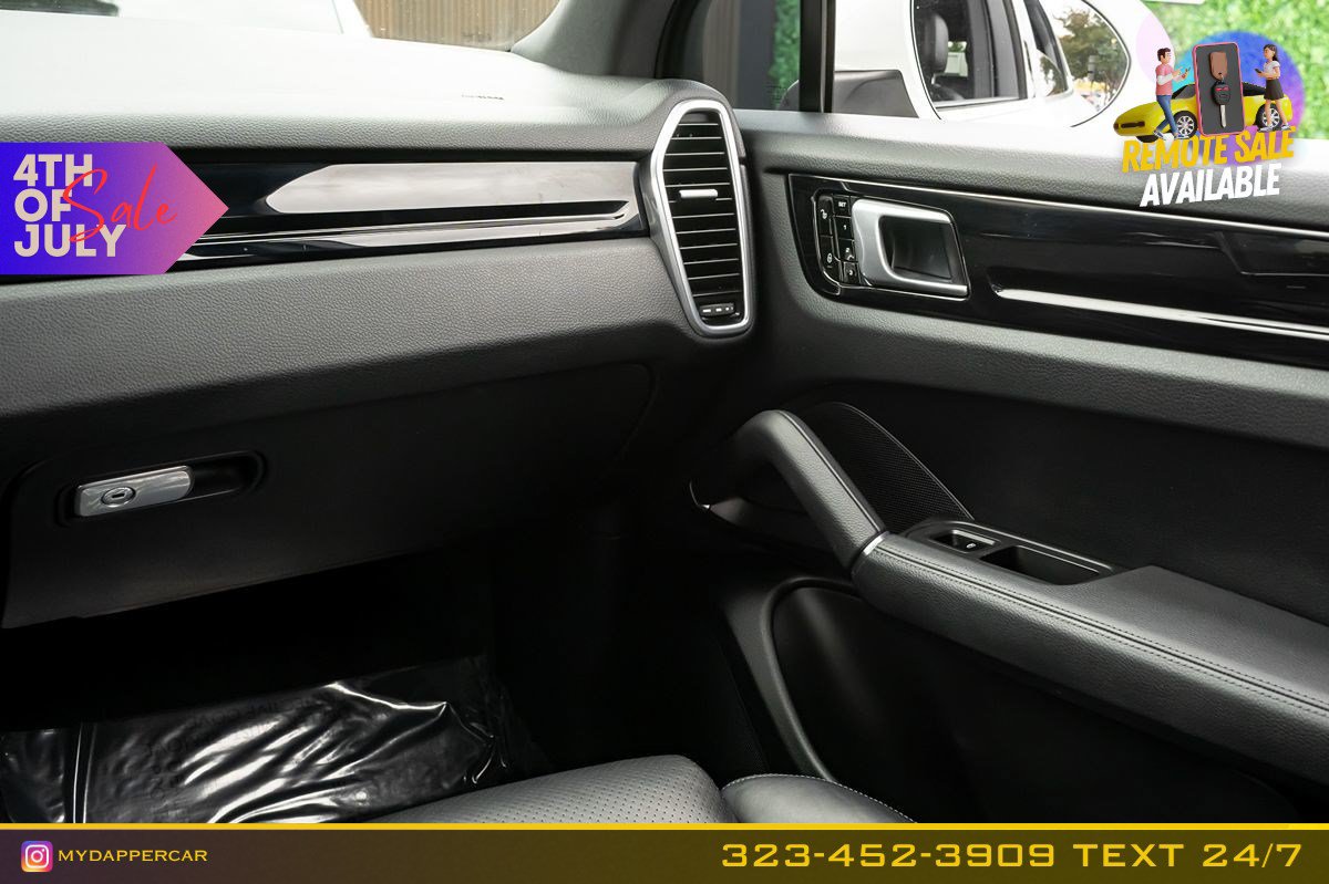 Used 2019 Porsche Cayenne AWD/4WD image 22