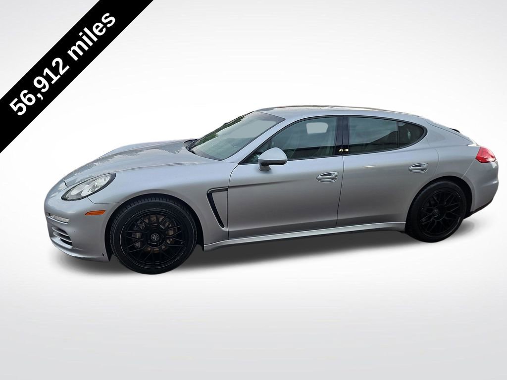 Used 2015 Porsche Panamera image 2