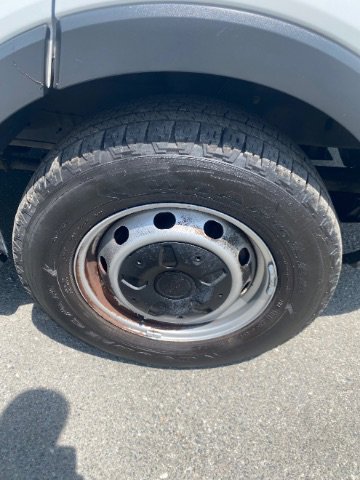 Used 2017 Ford Transit 150 148 Low Roof RWD image 22