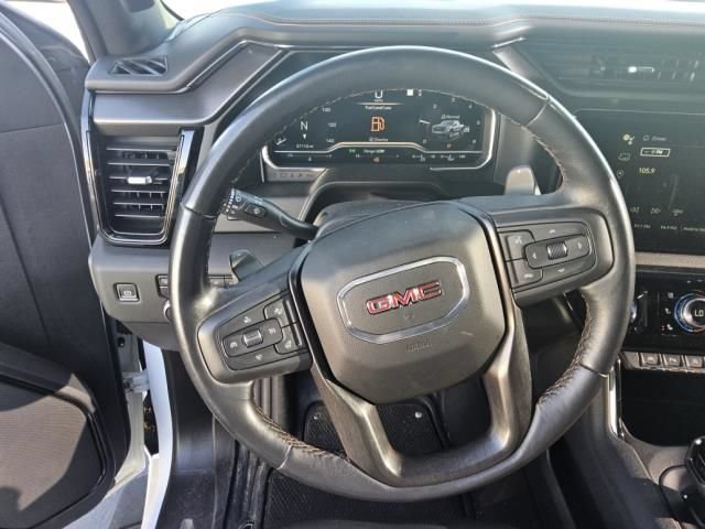Used 2022 GMC Sierra 1500 AT4 w/ AT4 Premium Package AWD/4WD image 2