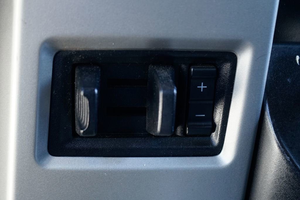 Used 2017 Ford F350 Lariat image 30