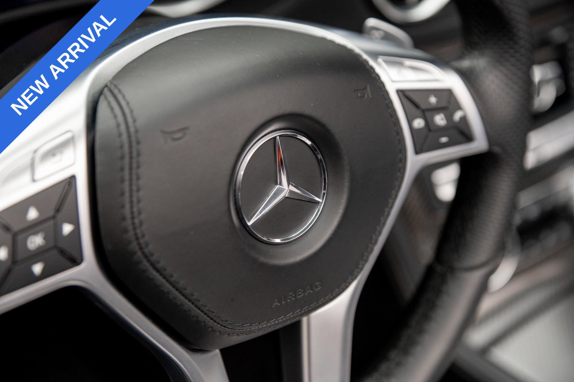 Used 2016 Mercedes-Benz SL 550 image 18