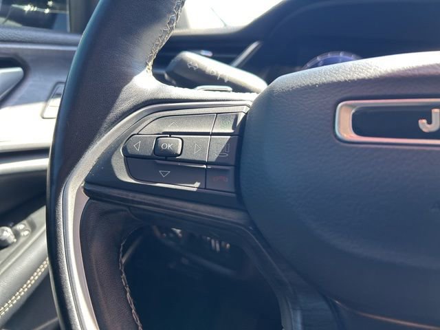 Used 2021 Jeep Grand Cherokee L Limited image 23