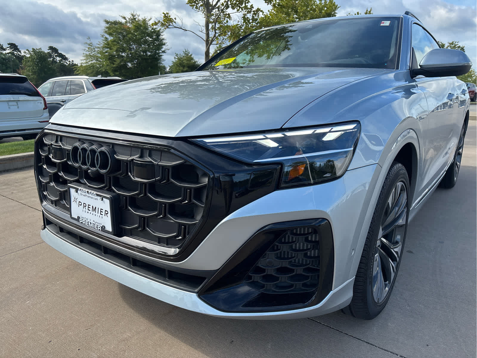 Used 2025 Audi Q8 Premium Plus w/ Premium Plus Package AWD/4WD image 5