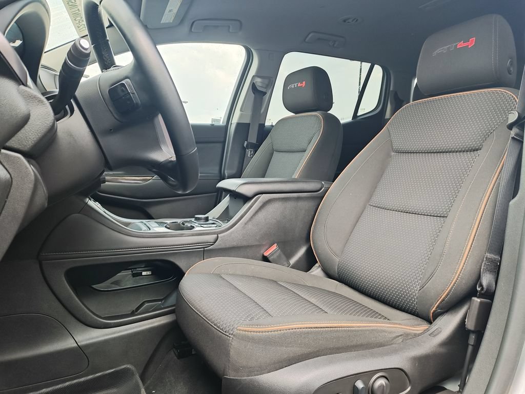Used 2023 GMC Acadia AT4 AWD/4WD image 13