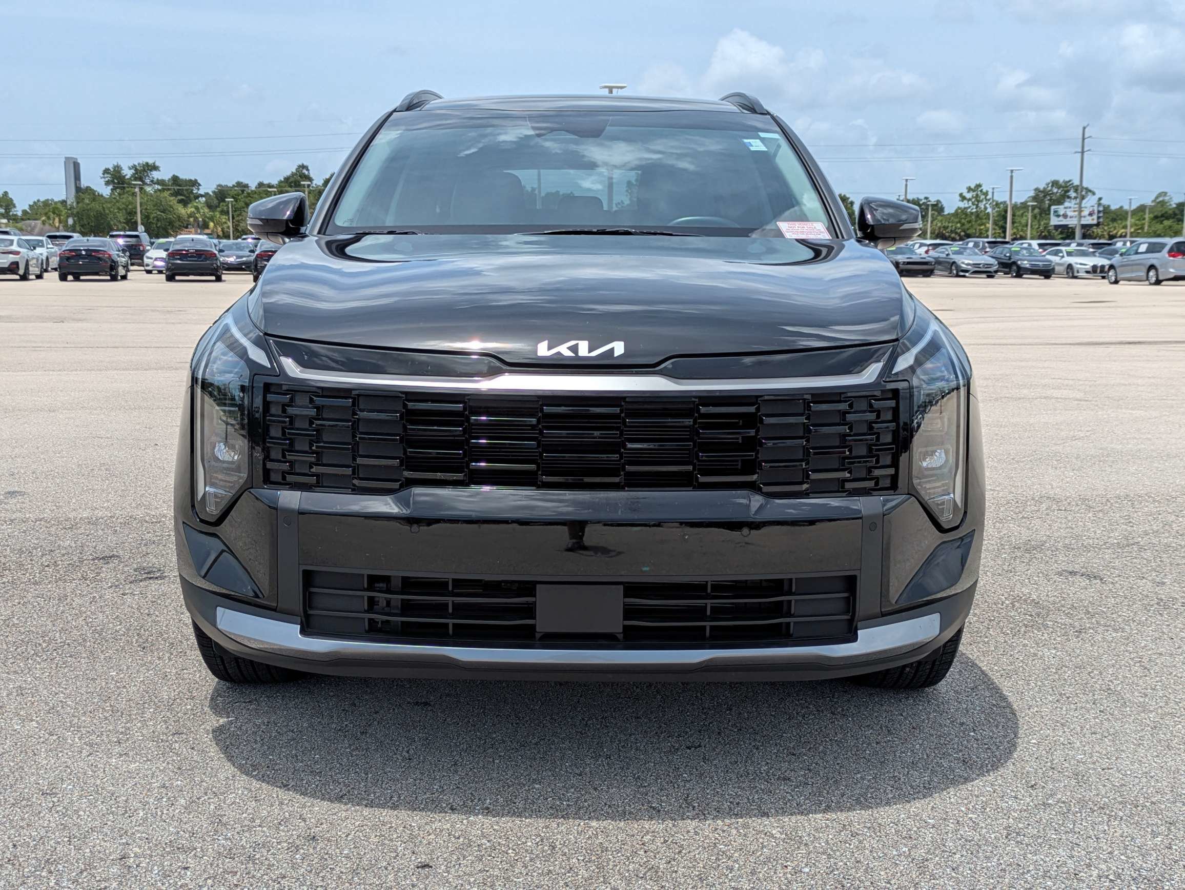 Certified 2026 Kia Sportage EX w/ EX Panorama Roof Package FWD image 3