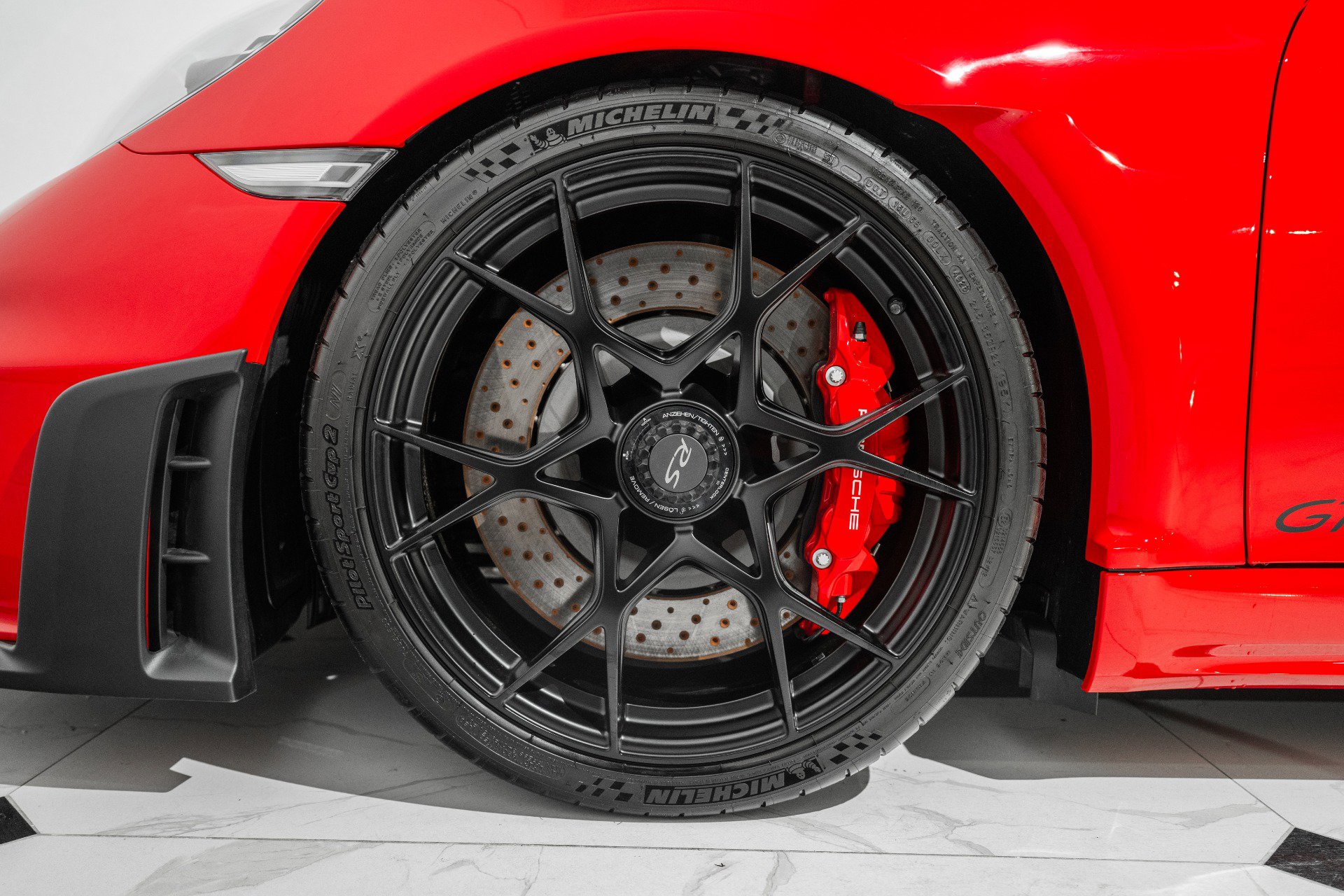 Used 2024 Porsche 718 Cayman GT4 RS image 12