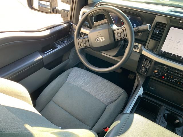 Used 2023 Ford F250 XLT w/ Black Appearance Package image 21